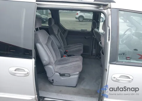 2000 Chrysler Town & Country Lx from USA, damaged, VIN 1C4GP44R5YB717634